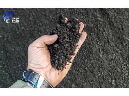 污泥增效劑可用于醫(yī)藥污泥中,降低污泥含水,減少企業(yè)運(yùn)行成本-青島仕駿