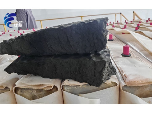 使用污泥增效劑對(duì)污泥進(jìn)行深度脫水有哪些好處？-青島仕駿